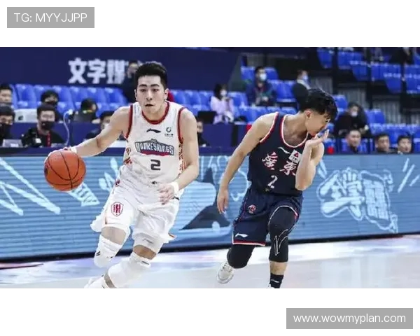 桃园璞园领航猿正式签约去季CBA8号秀陈将双 强化阵容助力新赛季