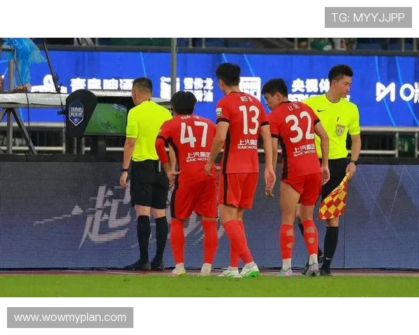 三镇终场前逆袭海港 钟晋宝头球扳平比分留悬念