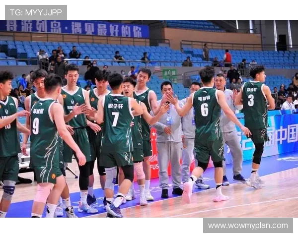江苏男篮黄金一代重聚再续辉煌昔日传奇共话篮球梦想
